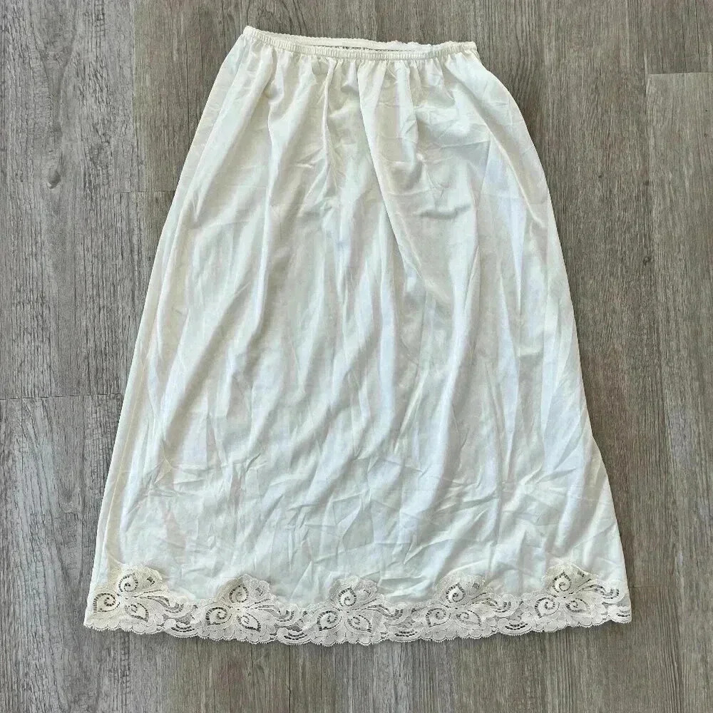 Womens Bali Vintage Cream Slip Skirt - M